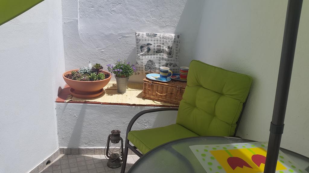 Casa Castanhos Guest House Vila Fresca Exterior photo
